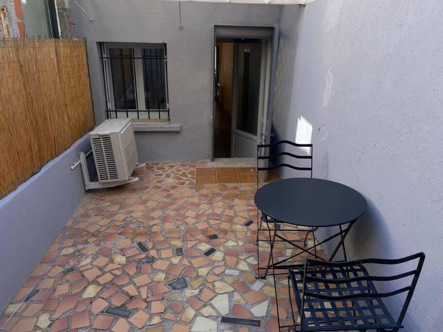 Superbe Appartement Climatise Avec Patio Montpellier Exteriör bild