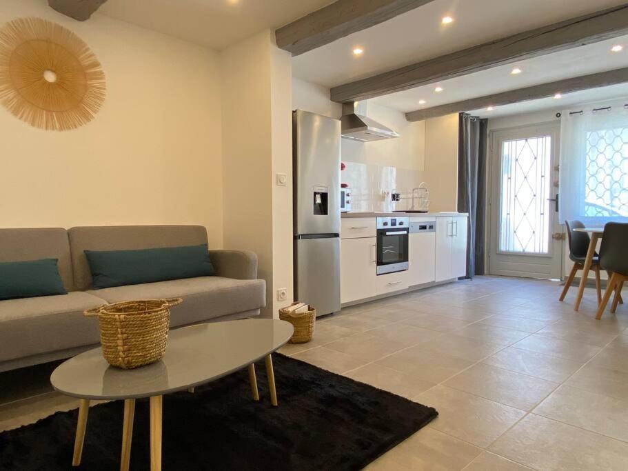 Superbe Appartement Climatise Avec Patio Montpellier Exteriör bild