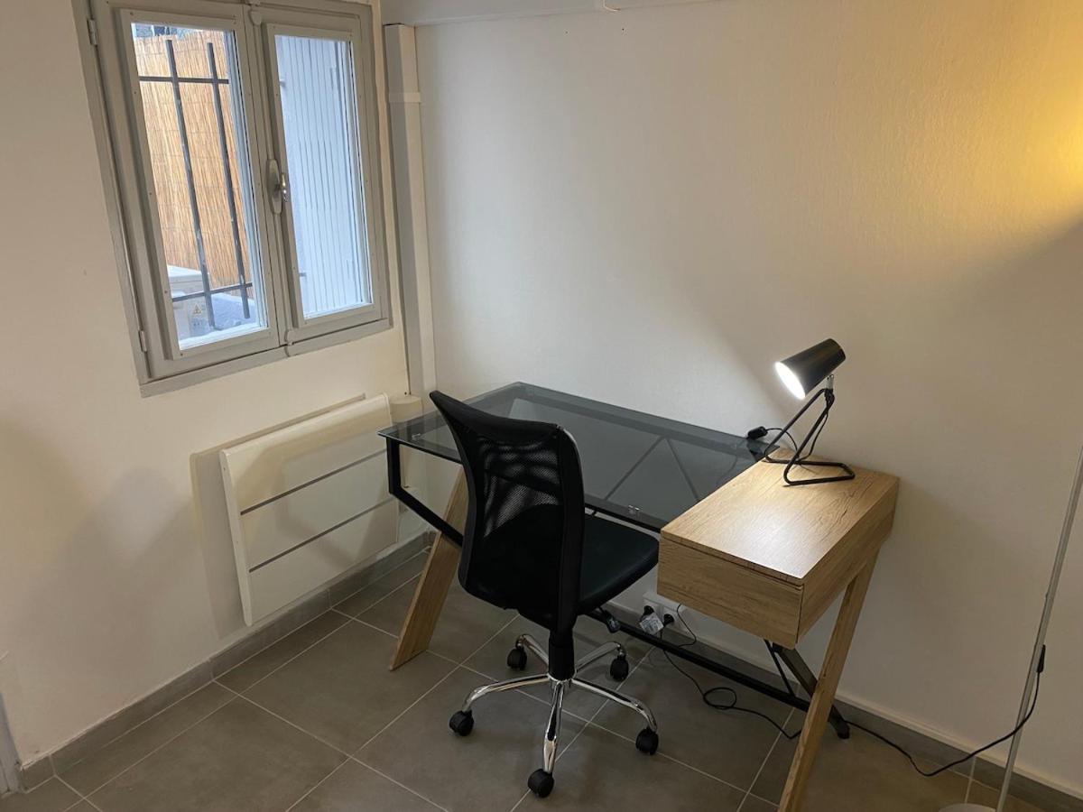 Superbe Appartement Climatise Avec Patio Montpellier Exteriör bild