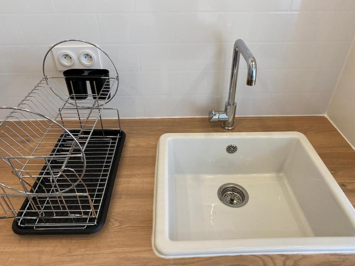 Superbe Appartement Climatise Avec Patio Montpellier Exteriör bild